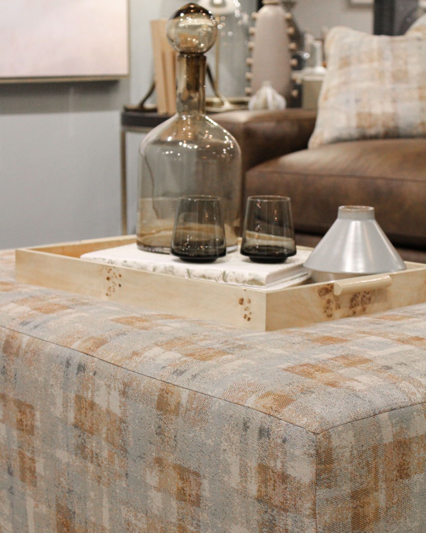 That fabric. 😍

Meet the Channing 031300 cocktail ottoman, wrapped in the beautiful Daraja 21 plaid from valdeseweavers in warm sand, slate blue, and soft amber tones. It’s the kind of pattern that blends effortlessly into a room, then captures your attention the moment you get close.

Designed by you. Crafted by Craftmaster. 

#CraftedByCraftmaster #CraftmasterFurniture #ValdeseWeavers #UpholsteredOttoman #CustomFurniture #PlaidFabric #NorthCarolinaMade #InteriorDesign #BehindTheCraft